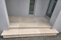 dakom tiling entry steps